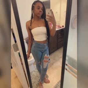 Meet your Posher, Shanese